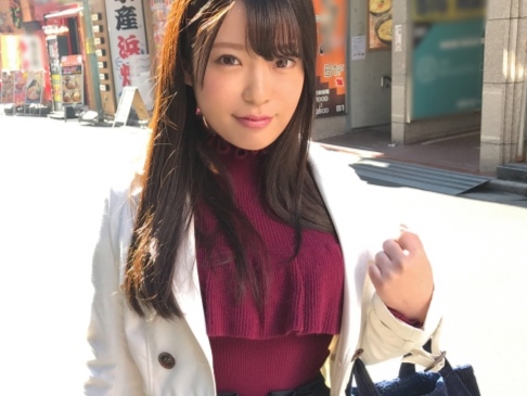 【無毛パイパン】変態的セックスに興じるオンナっ♥21歳の素人美女が濃厚キスや性交で狂うっ！！