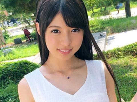 【坂道系】アイドル顔負けの清楚風女子降臨！童顔だけど電マで感じてフェラもお上手でしたっ…！！