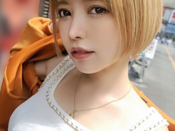 【金髪ギャルの甘い誘惑】『他の男はダメよ♥』ツンデレ不倫セックス！トイレ即尺からホテルでラブラブ生ハメ！素人ギャルの本気モードにメロメロ必至！