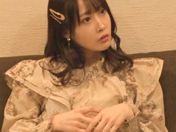 【素人美女】幼なじみの欲望セックス！衝撃の盗撮エロス♥ガッツリ燃え上がる生パコ性交っ…！！