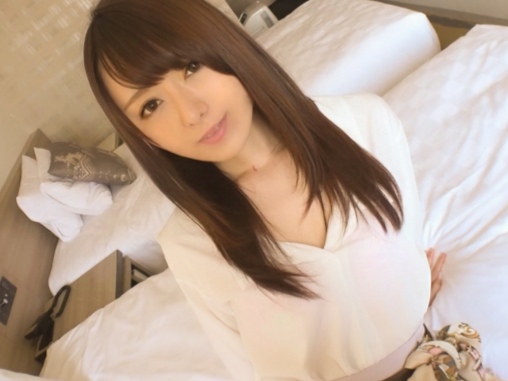 【スレンダー美ボディと騎乗位】貧乳美女と濃厚ファック！とろけるマ○コにチ○ポをぶち込み、激しく腰を振りまくる！イキまくる姿がエロすぎる！！