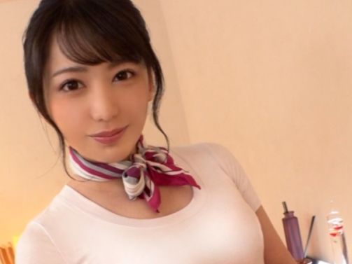 【美ボディエステティシャンの裏メニュー】『ダメ…お客様…』スタイル抜群のエステお姉さんがチンポにメロメロ！マッサージ中に突如挿入され、中出しまで許しちゃう！？w 危険なエロスにドハマり必至！