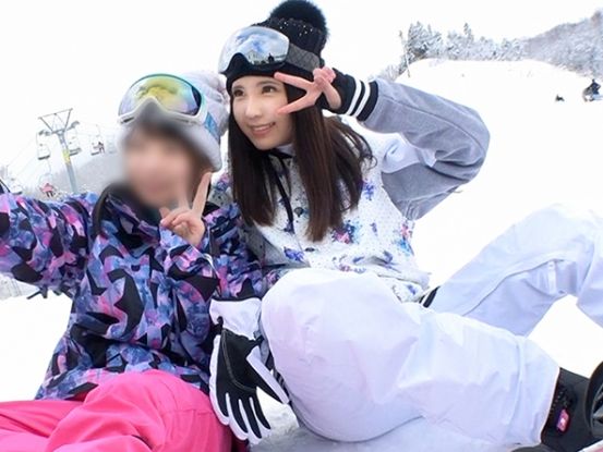 【ゲレンデの獲物】スノボー女子大生、ナンパで堕ちる！清楚な見た目とは裏腹に、脱いだら超エロいボディ！初心者マークの激カワ娘が、ゲレンデで大胆に乱れる♡