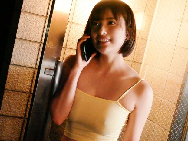 【女子大生の無防備な誘惑】『やだ…でも感じちゃう…』ノーブラGカップJDのぷるるん美乳がエロすぎて我慢できず、部屋に侵入！好き放題に乳首を責め立て、生で激しく突いてやった！♡