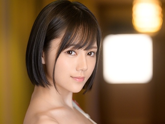【浴衣お姉さんの甘い囁き】『あぁん…そこ気持ち良すぎ…♡』夏祭りの夜、色っぽい浴衣姿のお姉さんがイボ電マでトロトロに…♡ 浴衣を脱ぎ捨て、敏感ボディを露わにしちゃって、濃厚なセックスで口内射精されちゃう！ 暑い夜をさらに熱くするエロティックなひと時！