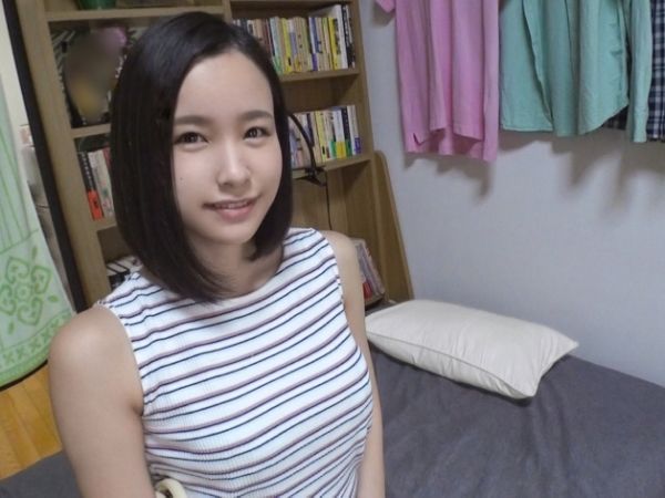 【黒髪清楚系美少女の恥じらいオナニー】『ダメ…感じちゃう…』スレンダーなカラダを電マで責められ、パンツ越しにピクピク感じる姿がエロかわいい！大胆にオマンコくぱぁで大洪水♥