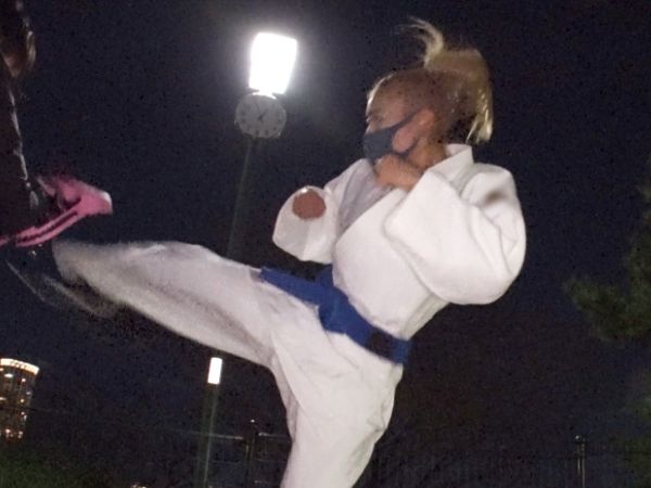 【強め女子の逆襲】アラサー格闘女子、弱い男はお断り！激しいセックスを求めて、男を圧倒するストロングファック♡戦闘モード全開で、激しく犯される快感に溺れる！