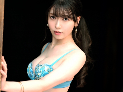 【素人】『あっ…あっ…おちんちんすごいっ…♡』超美人なカフェ店員のフェラチオご奉仕からメス穴をピストン！