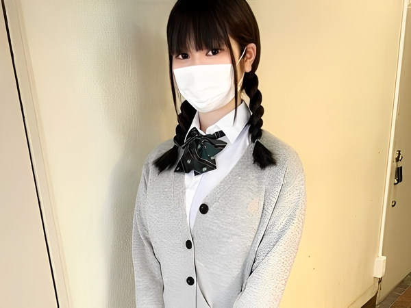 【制服美少女の巨乳誘惑】実った美乳がチンポを包み込む！制服姿の無垢な美少女が男根の餌食に♡おっぱいポロリの瞬間から目が離せない！