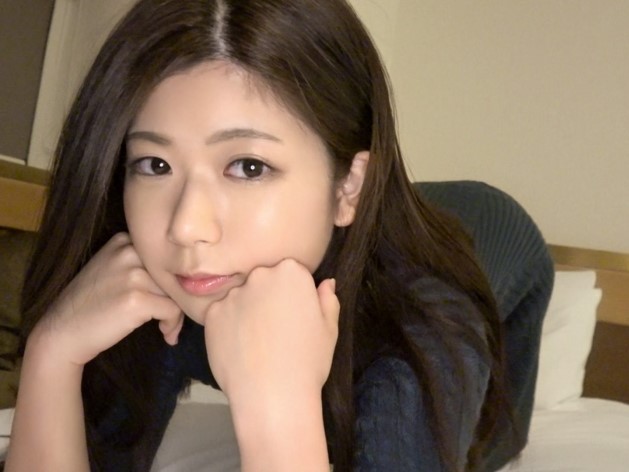 【性欲爆発！素人女子】『久しぶりのセックス…気持ち良すぎる！』セックスレスな女子がAVで大胆に変身！チンポを求めて激しく腰振り、満足するまでヤリまくる！♡