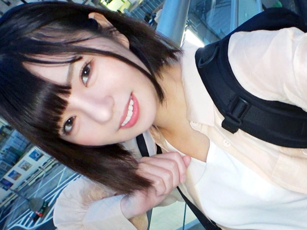 【彼氏持ちJDナンパ】ガチで口説いた女子大生が彼氏以外のチ○ポに夢中！パイパンま○こを他人棒で激ピストンされ、彼氏を忘れて感じまくるNTRセックス♥