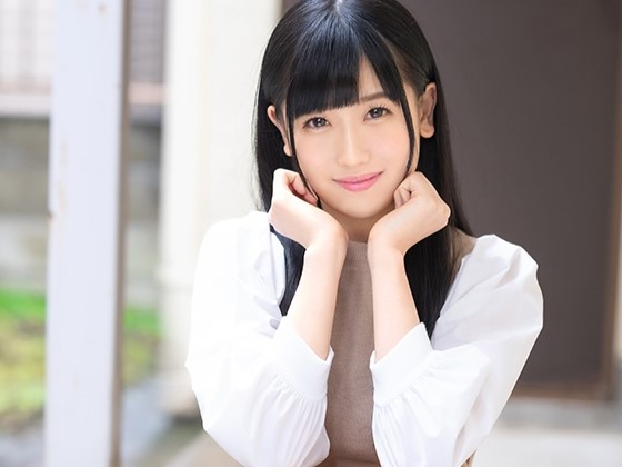 【黒髪清楚系美少女】「気持ち良すぎて…アヘアヘ♥」乃木坂風素人娘がドスケベ変貌！玉舐めから耳舐めまでご奉仕しまくり、抱きつき騎乗位で腰振りまくって連続イキ！とろけるようなエロさに悶絶必至！！