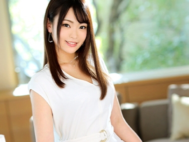 【美尻お姉さんの腰振り】『もっと奥まで…♡』美人お姉さんが騎乗位でチンコを味わい尽くす！電マでクリを刺激され、肉棒に激しくイキ乱れるエロすぎる腰使い！