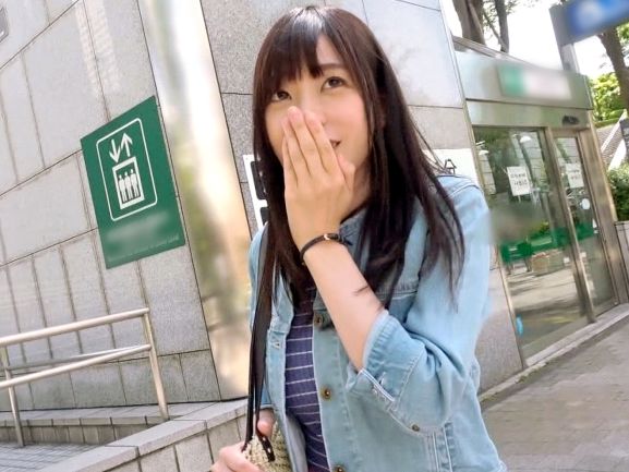 【地味子ちゃんの性欲爆発】『もっと奥まで…』23歳のドM事務員が隠れた巨乳とマゾの才能を開花！イラマチオで喉奥を犯され、ザーメンまみれで恍惚の表情♡普段とのギャップがヤバい！