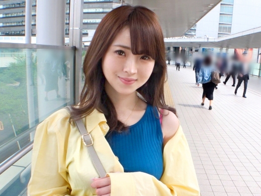 【ナンパ即ハメ】『気持ち良すぎる…』キュートなお姉さんが騎乗位で大胆に腰振り！ビンビンチンポで激ピストンされ、美ボディが痙攣しちゃう！