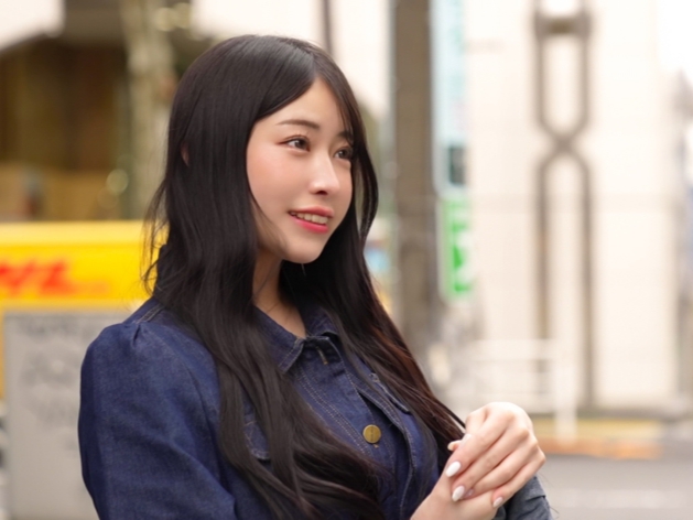 【小悪魔美女の騎乗位天国】『私に跨がれちゃって…』エロさ全開のお姉さんが男を誘惑！チ●ポをしゃぶり尽くし、騎乗位で腰を振りまくる姿に興奮MAX！