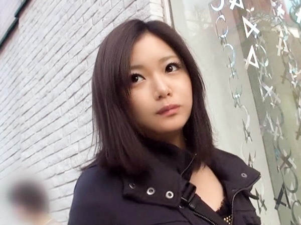 【ホテル密会】クールなお姉さんとイチャラブ濃厚SEX！むっちりボディが揺れるたびに興奮MAX♡突くたびに感じるエロい反応がたまらない！