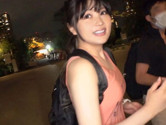 【ジョギング娘の隠れた性癖】『やだ…気持ちいい…』ピチピチウェアがエロすぎるデカ乳＆プリケツ娘♥電マ攻めで外なのに絶頂ビショビショ！