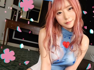 【ギャル美容師のヤバい本性】『イケメンち○ぽ最高～♥』令和のビッチギャルがコスプレで本領発揮！エロカワ全開でイケメン相手に濃厚ご奉仕＆激アツセックスをさく裂させちゃう！