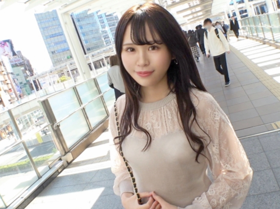 【敏感ビショ濡れお姉さん】エッチなボディがメス汁大噴射！びちょびちょマンコを激しくピストンされ、感じまくるエロい姿がたまらない！♡