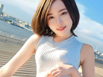 【美ボディ美女の淫乱騎乗位】色白スレンダー美女がエロスイッチON！ねっとり腰振りで男を骨抜きにする濃厚セックス！美尻が揺れる騎乗位で絶頂しまくり！♡