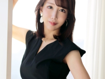 【美尻お姉さんの淫らな腰振り】『もっと奥まで…』細身のセクシー美女がバックで激ピストン！濡れまくりのマンコを男根でかき回され、感じまくる濃厚ファック！♡