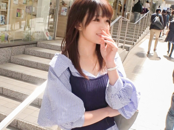【ちっぱい女子✕マッサージ】「待ってください///」やたら敏感♡照れてるけど乱れて徐々にエロ声が出てますよっ！？
