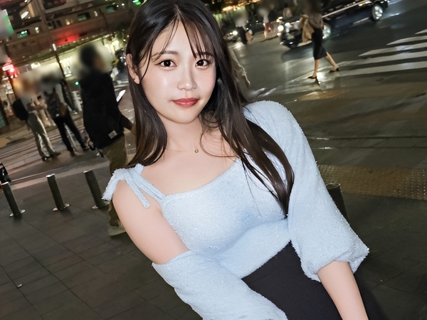 【素人ナンパ】『おちんちん…挿れてぇ…♡』巨乳で可愛いラブホの店員にフェラ＆騎乗位で擦らせるセックス！