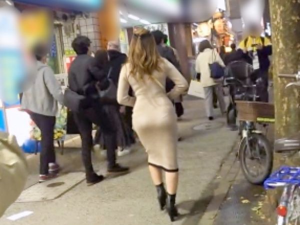 【肉厚巨尻JD】『パチンコよりエッチが好き♡』キャバ嬢の美人女子大生がむっちりボディで誘惑！肉欲全開のねっとり密着セックスで巨尻を激しく揺らし、ハメまくるエロすぎる夜♥